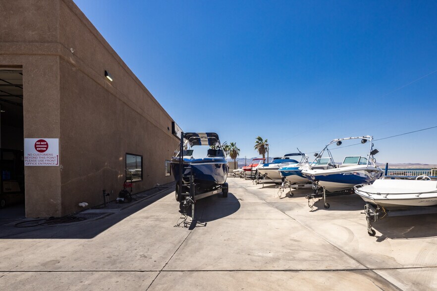 More Photos Of 1525 Industrial Blvd, Lake Havasu City Distribution For Lease