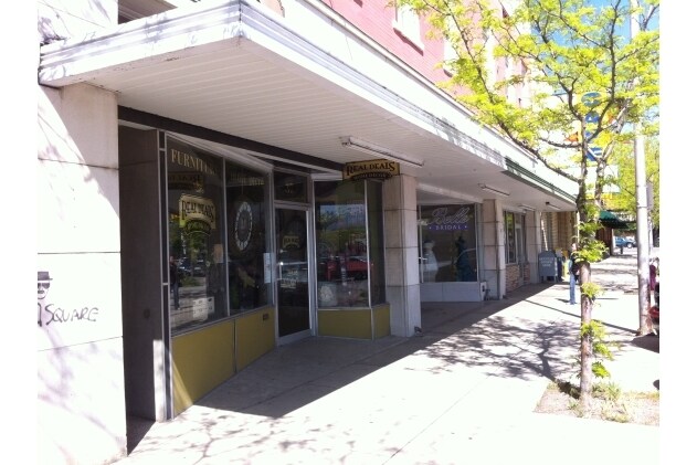 More Photos Of 25-37 W Center St, Logan Office For Lease