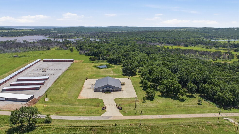 More Photos Of 370690 E Old Highway 64, Cleveland Office For Sale