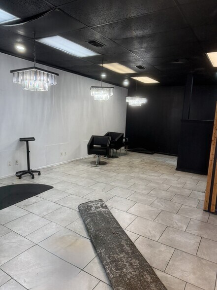 More Photos Of 9244 Florida Blvd, Baton Rouge Loft Creative Space For Lease