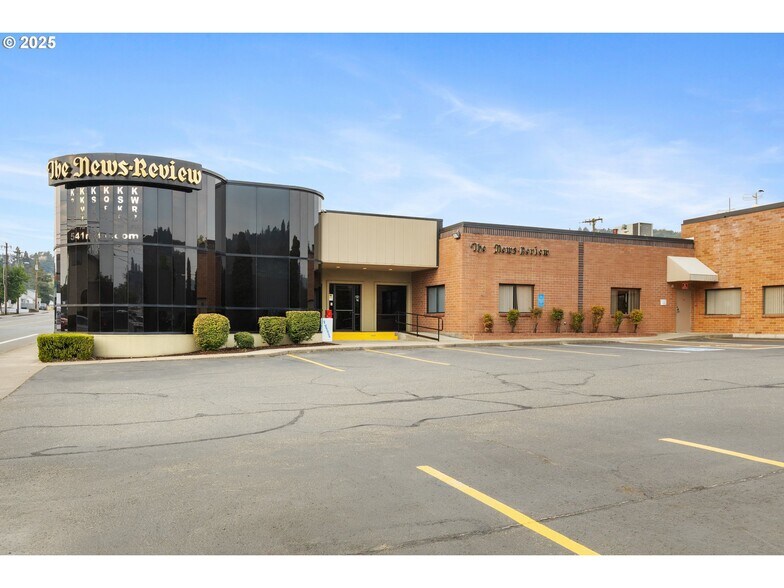 Primary Photo Of 345 NE Winchester St, Roseburg Light Manufacturing For Lease