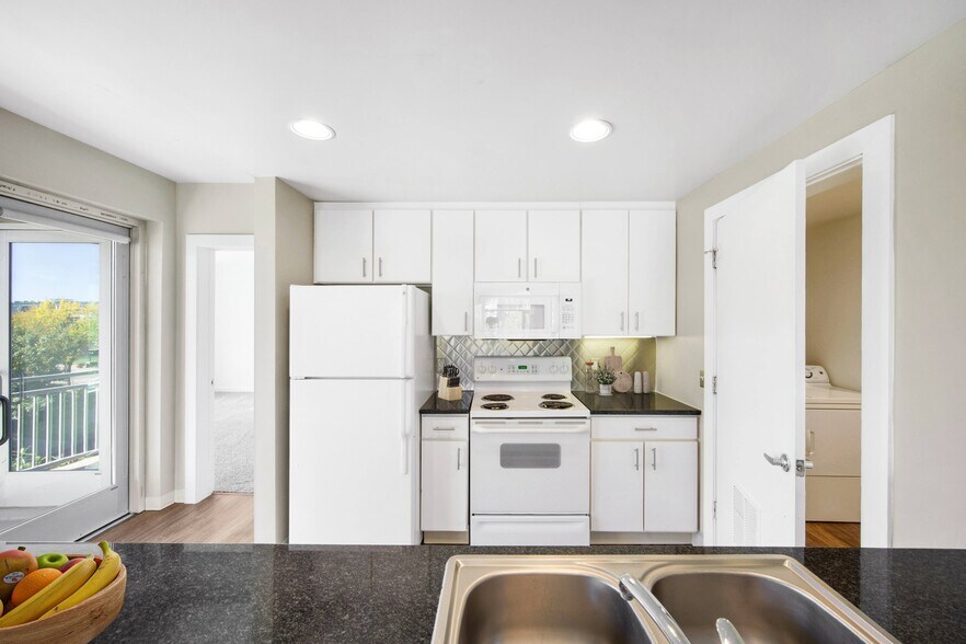 More Photos Of 7400 E 29th Ave, Denver Unknown For Lease