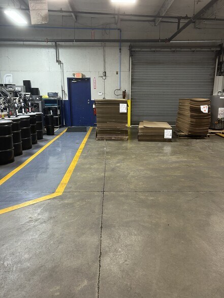 More Photos Of 103 Wolfpack Rd, Gastonia Warehouse For Sale