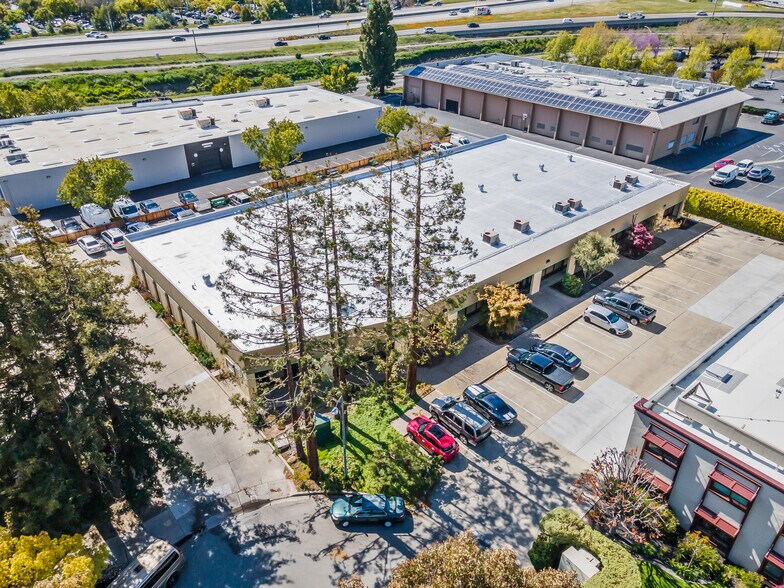 More Photos Of 7083 Commerce Cir, Pleasanton Warehouse For Lease