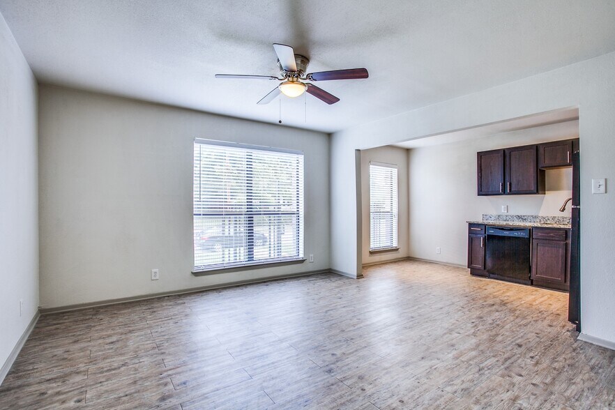 More Photos Of 4710 Munger Ave, Dallas Apartments For Sale