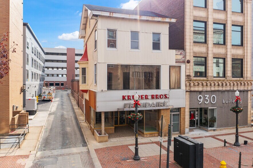 More Photos Of 926-928 W Hamilton St, Allentown Storefront Retail Office For Sale