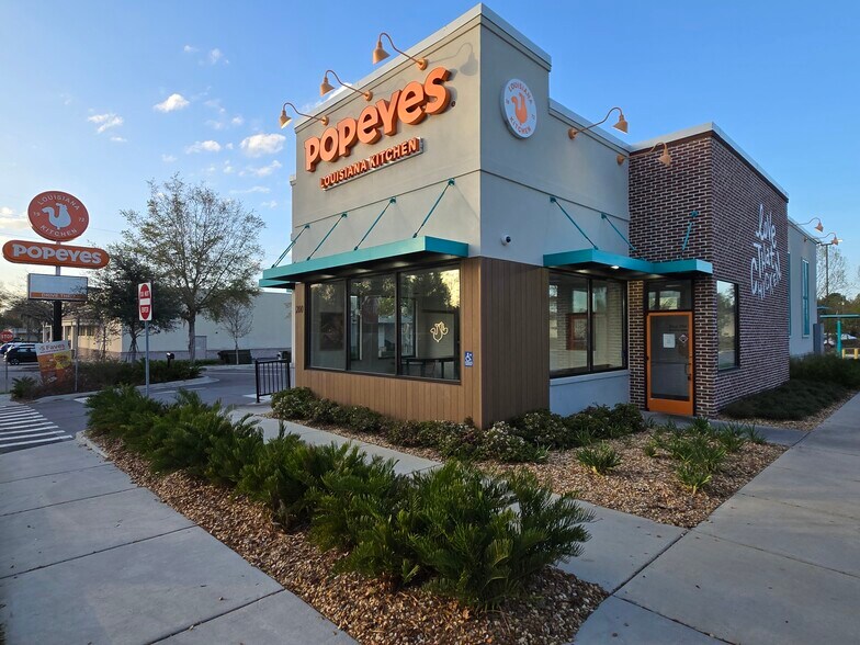 Primary Photo Of 200 Green Way, Keystone Heights Fast Food For Lease
