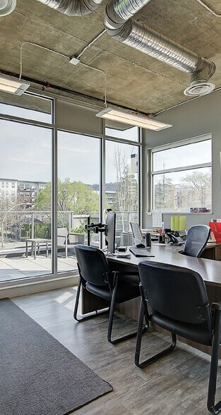 More Photos Of 1290 St Paul St, Kelowna Apartments For Sale