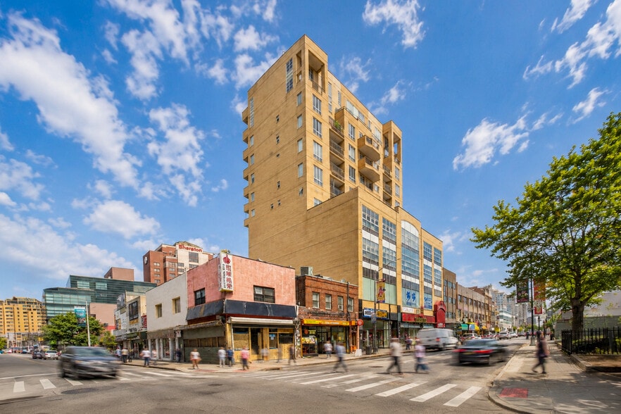 More Photos Of 13511 40th Rd, Flushing Apartments For Sale