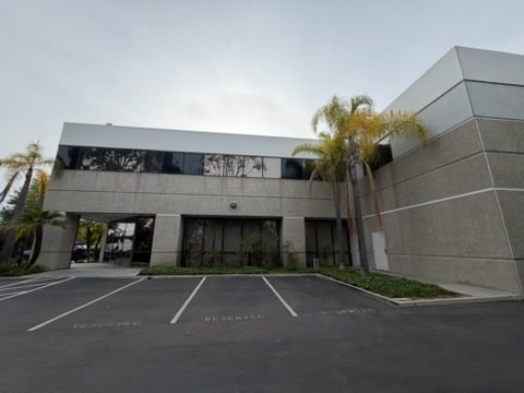 More Photos Of 9454 Waples St, San Diego Flex For Sale