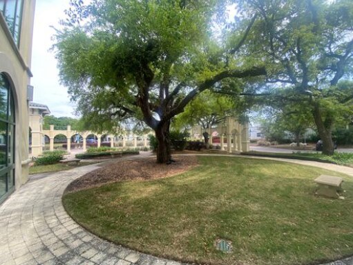 More Photos Of 1585 Gulf Shores Pky, Gulf Shores Office For Lease