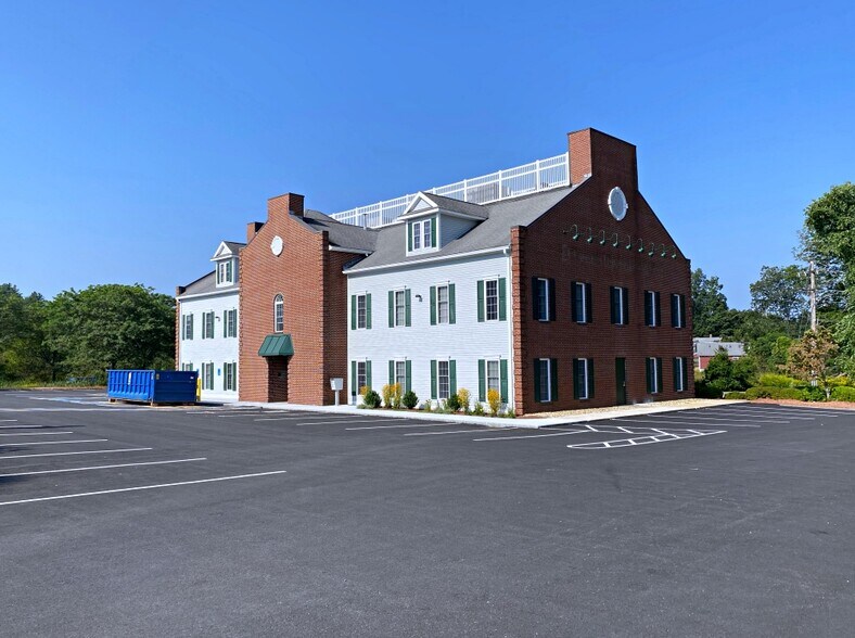 More Photos Of 100 Boston Rd, Groton Medical For Lease