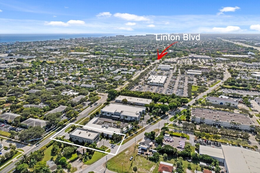 More Photos Of 1107 Wallace Dr, Delray Beach Showroom For Sale