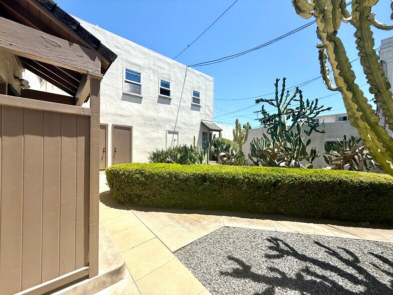 More Photos Of 3501 Park Blvd, San Diego Apartments For Sale