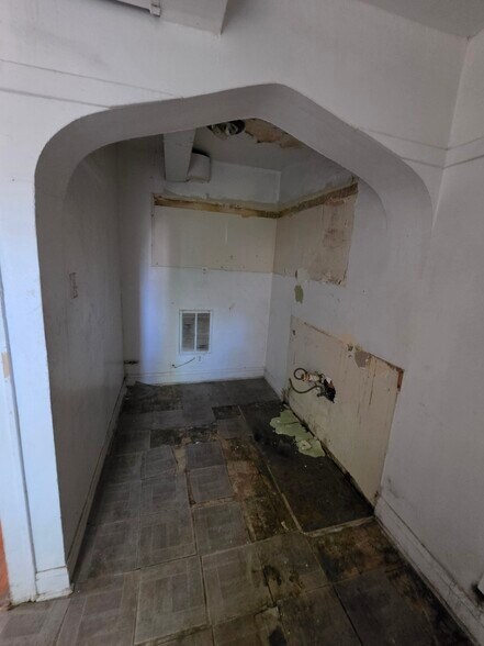 More Photos Of 7954-7958 S Harvard Ave, Chicago Apartments For Sale