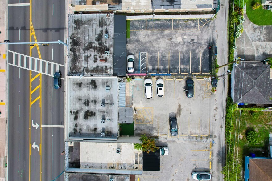 More Photos Of 6471 SW 8th St, West Miami General Retail For Sale