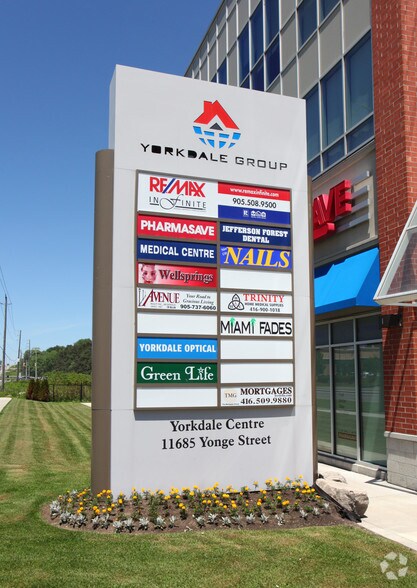 More Photos Of 11685 Yonge St, Richmond Hill Medical For Sale