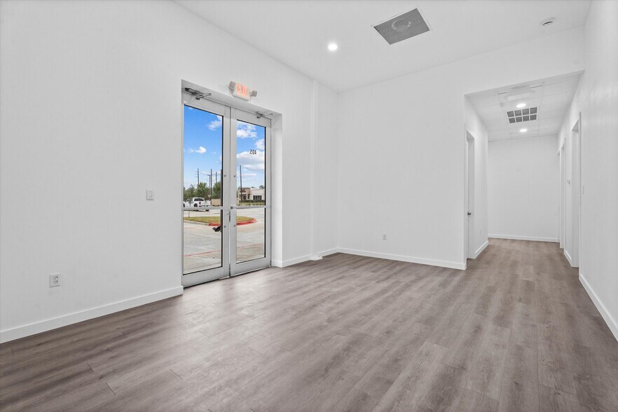 More Photos Of 26605 Cook Field Rd, Katy Light Distribution For Lease