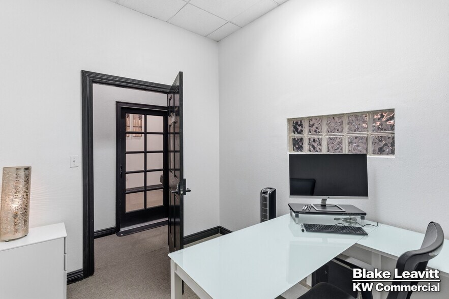 More Photos Of 5844 S Pecos Rd, Las Vegas Medical For Sale
