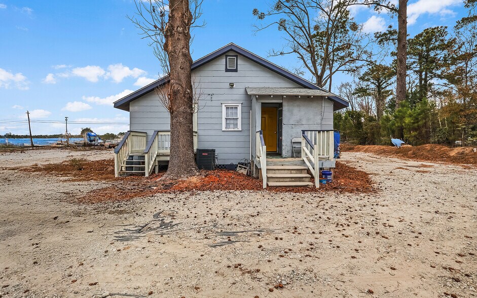 More Photos Of 123 Beasley Rd, Savannah Industrial For Sale