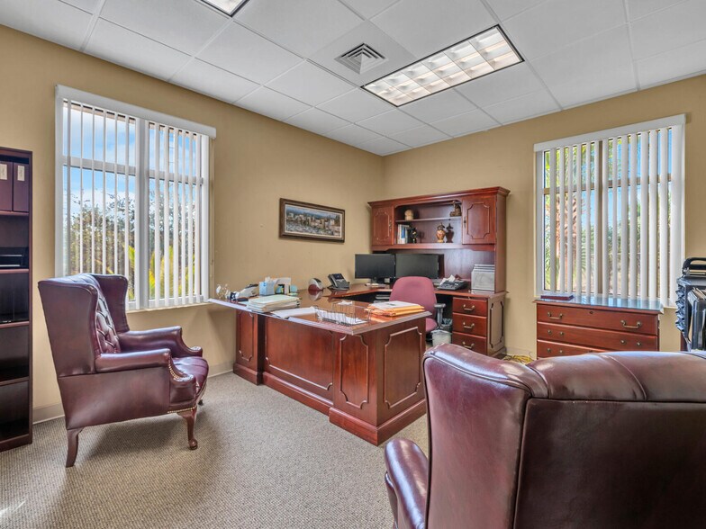 More Photos Of 4635 Gulfstarr Dr, Destin Medical For Sale