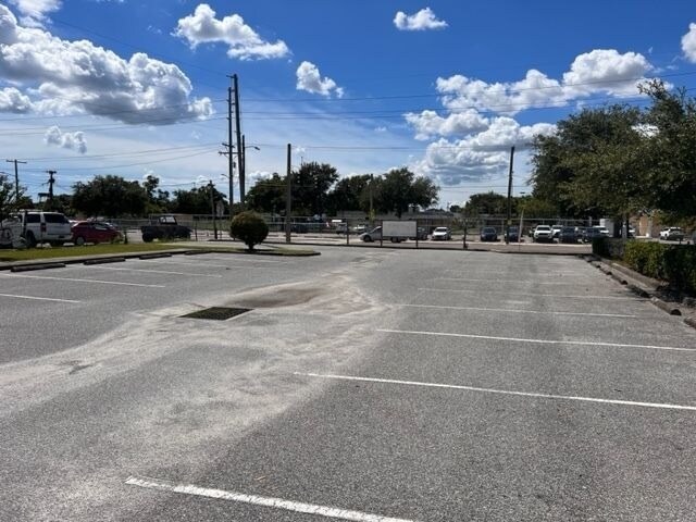 More Photos Of 1028 S 78th St, Tampa Medical For Sale