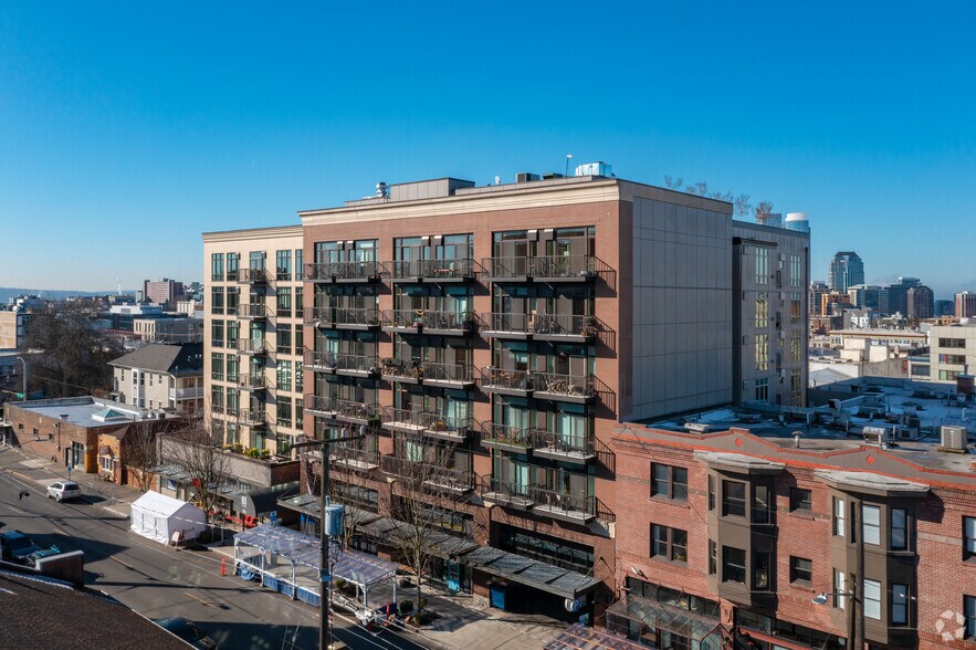 More Photos Of 1515 14th Ave, Seattle Apartments For Lease