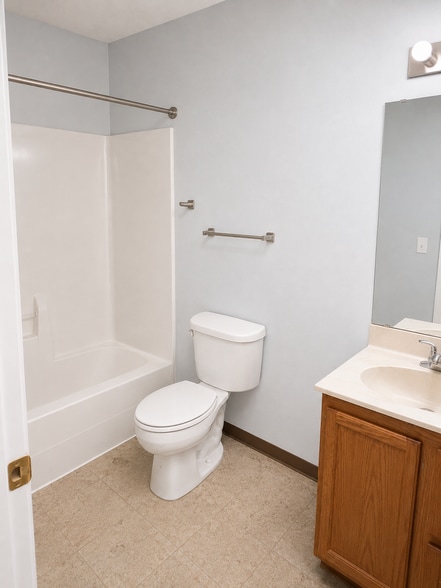 More Photos Of 1720 Glenwood Ave N, Minneapolis Apartments For Sale