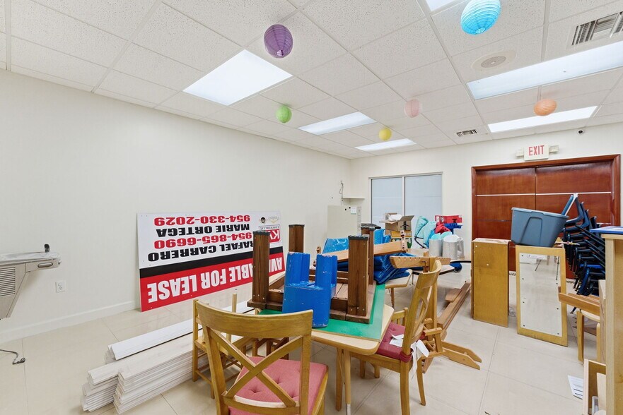 More Photos Of 6545 NW 169th St, Hialeah Medical For Sale