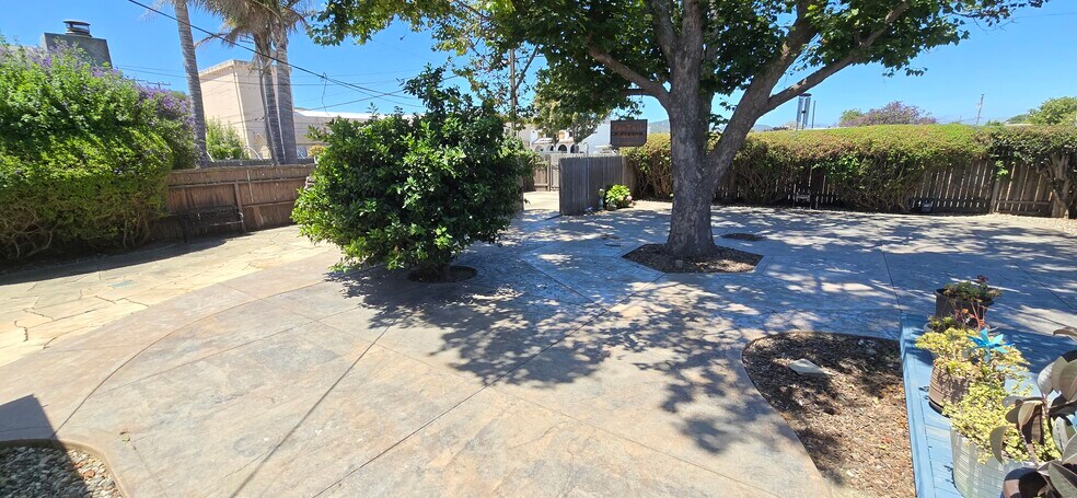 More Photos Of 133 N G St, Lompoc Medical For Sale