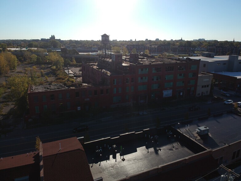 More Photos Of 57 Tonawanda St, Buffalo Office For Sale