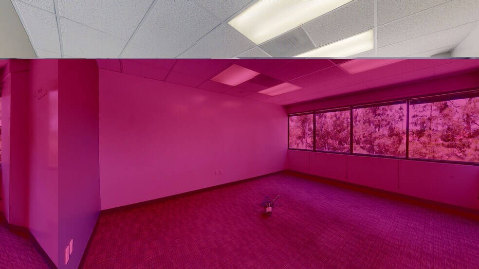 More Photos Of 15373 Innovation Dr, San Diego Office For Lease