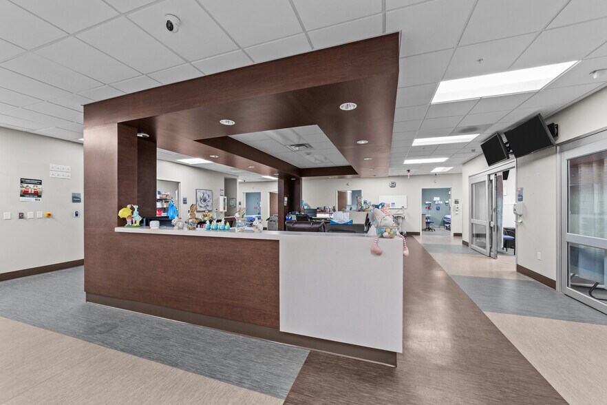 More Photos Of 4561 Heritage Trace Pky, Keller Medical For Sale