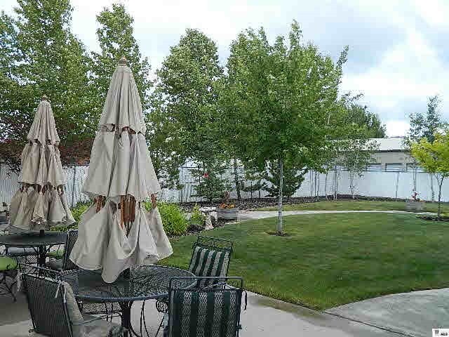 More Photos Of 225 E Palouse River Dr, Moscow Loft Creative Space For Sale