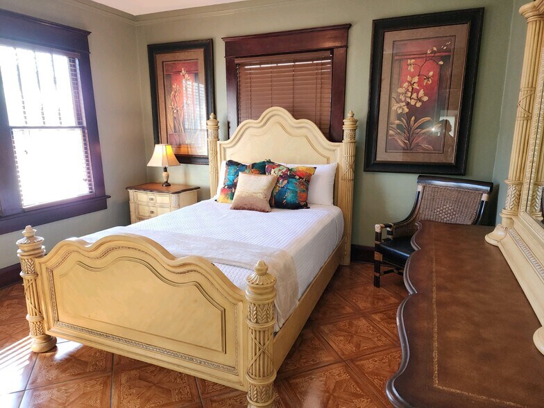 More Photos Of 5409 N Florida Ave, Tampa Apartments For Lease