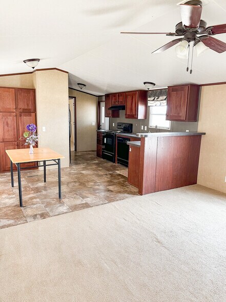More Photos Of 4309 & 4401 S County Road 1131, Midland Manufactured Housing Mobile Home Park For Sale