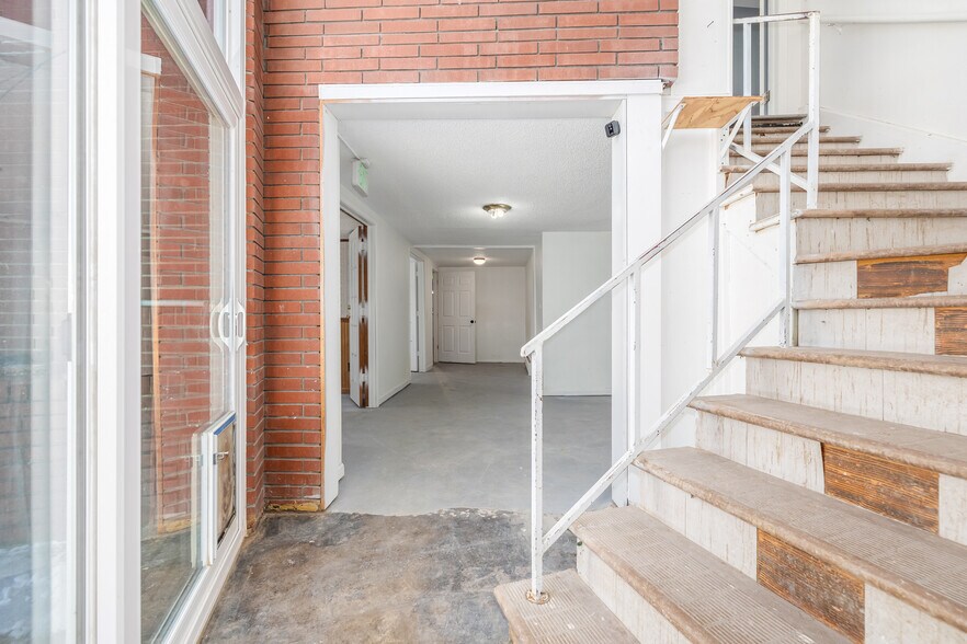 More Photos Of 8221 Bradburn Dr, Westminster Office For Sale