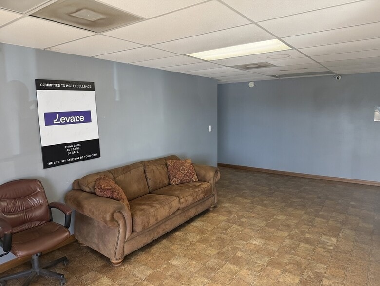 More Photos Of 1586 US Highway 180 E, Breckenridge Industrial For Sale