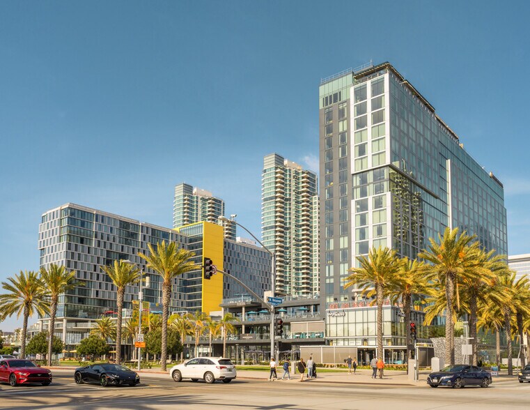 Primary Photo Of 900 Bayfront Ct, San Diego Hotel For Lease