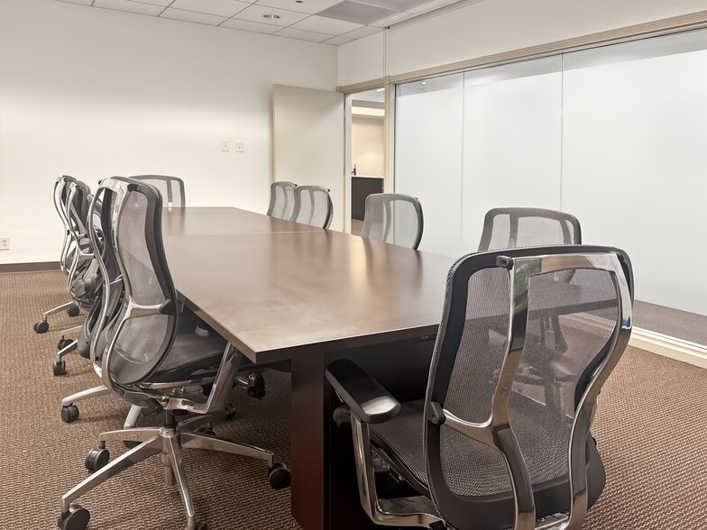 More Photos Of 610 Old York Rd, Jenkintown Coworking Space