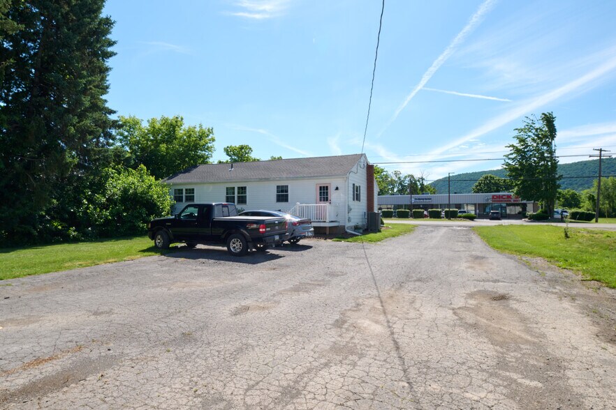 More Photos Of 1301 Benner Pike, State College Apartments For Sale