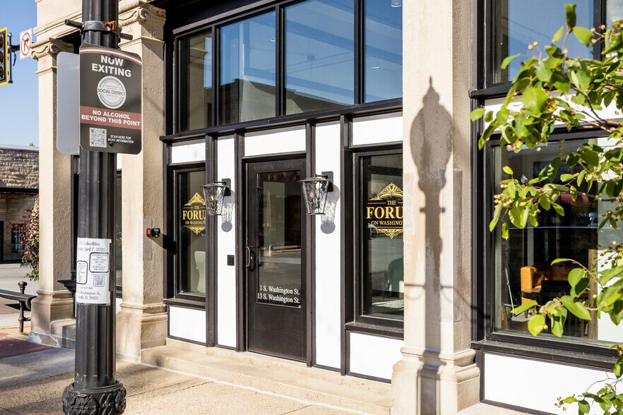 More Photos Of 1 S Washington St, Danville Office For Lease