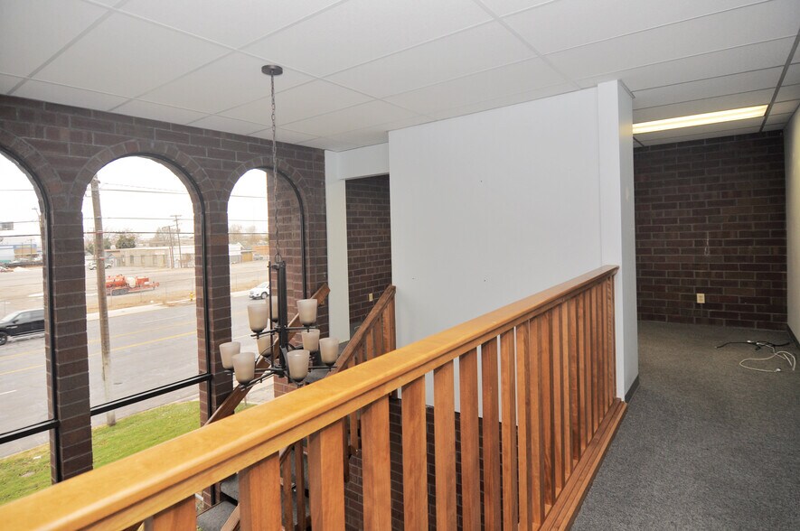More Photos Of 1735 S 300 W, Salt Lake City Auto Dealership For Lease