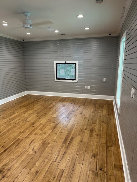 More Photos Of 333 Newberry St NW, Aiken Drugstore For Sale