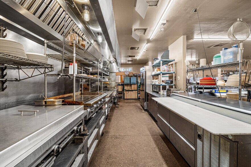 More Photos Of 105 S Tiffany Dr, Pueblo Restaurant For Sale