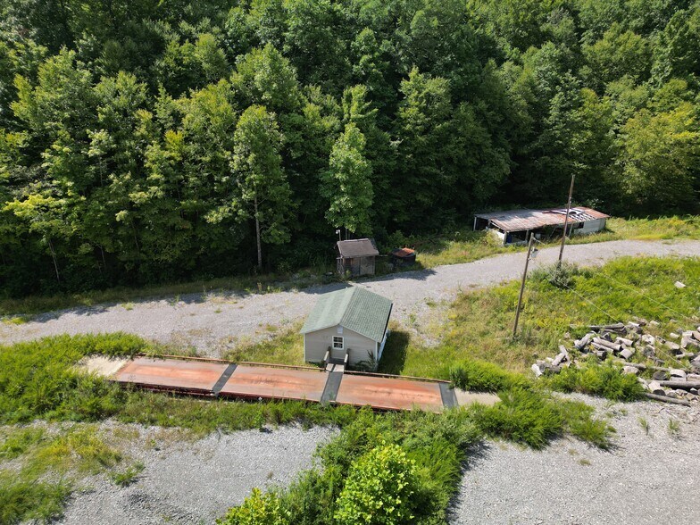 More Photos Of 405 Checks Rd, Summersville Land For Sale