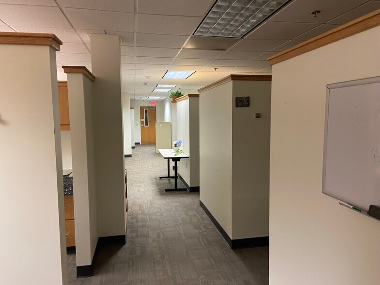 More Photos Of 620 S Glenstone Ave, Springfield Office For Sale