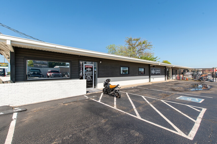 More Photos Of 6247 E 15th St, Tulsa Auto Repair For Lease