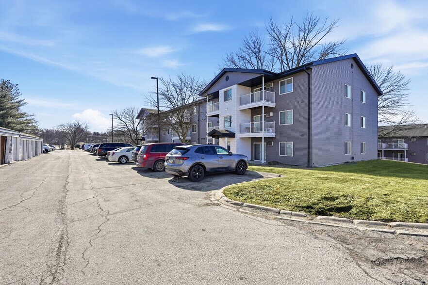 More Photos Of , Des Moines Multifamily For Sale