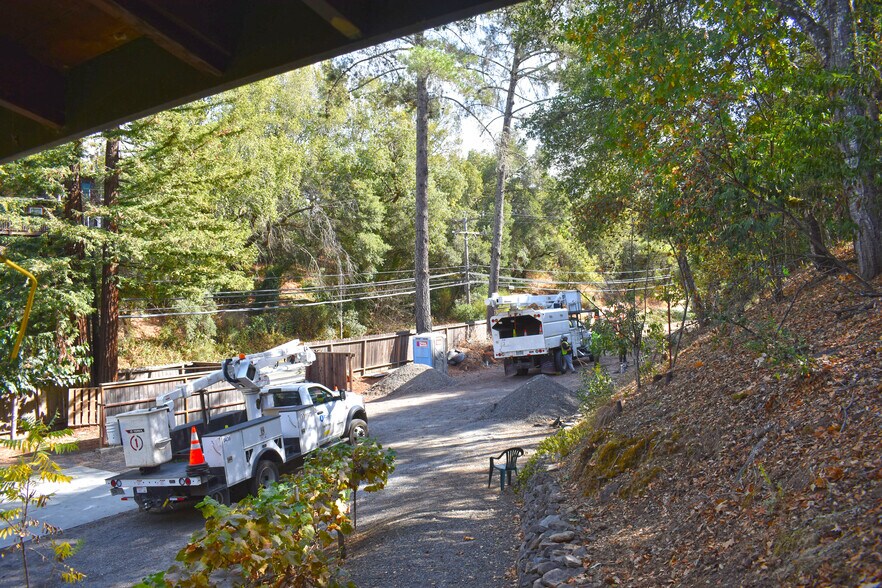 More Photos Of 8635 Mirabel Rd, Forestville Warehouse For Sale